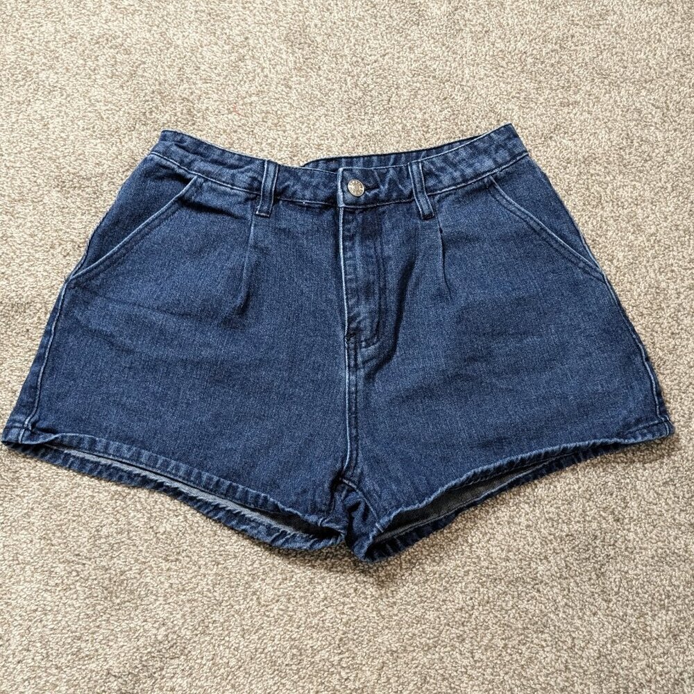 DAZY Girl's Blue Denim High-Rise Pleated Shorts; Size XL (16)